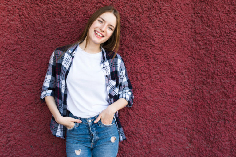 How to Style Oversized T-Shirt : 4 Trending versatile style